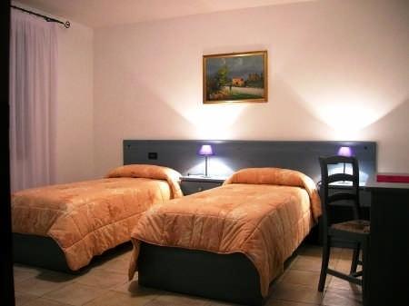 Rosarancio Acomodação com café da manhã Bassano del Grappa Quarto foto
